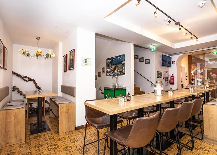 Frühstückspension Max Summercard Included 3*