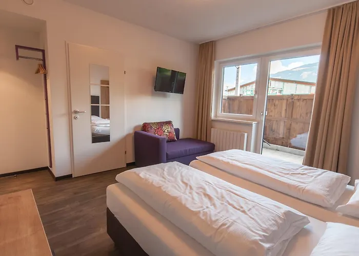 Max Summercard Included