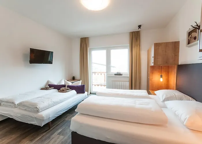 Bed & Breakfast Max Summercard Included 3*