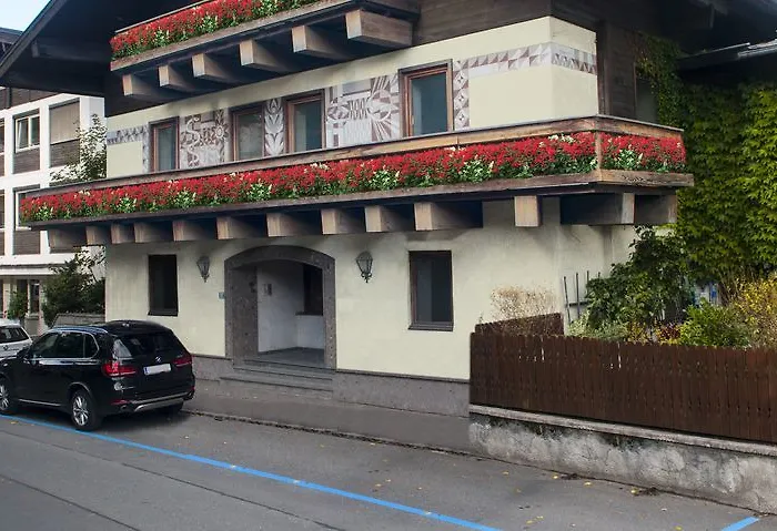 Max Summercard Included Bed & Breakfast 3*