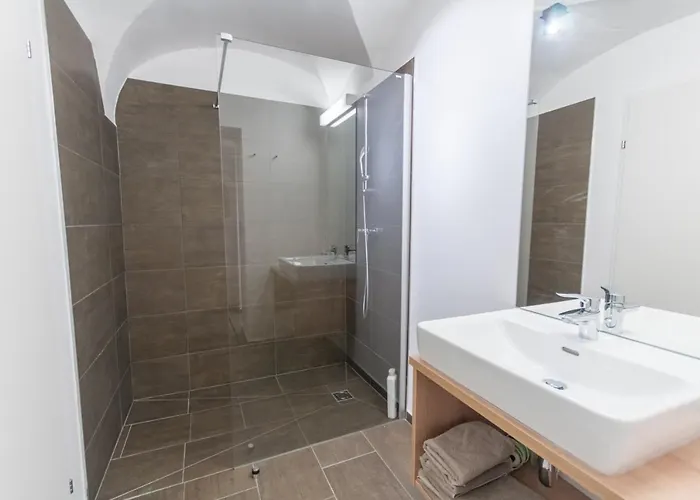 Bed & Breakfast Max Summercard Included 3*